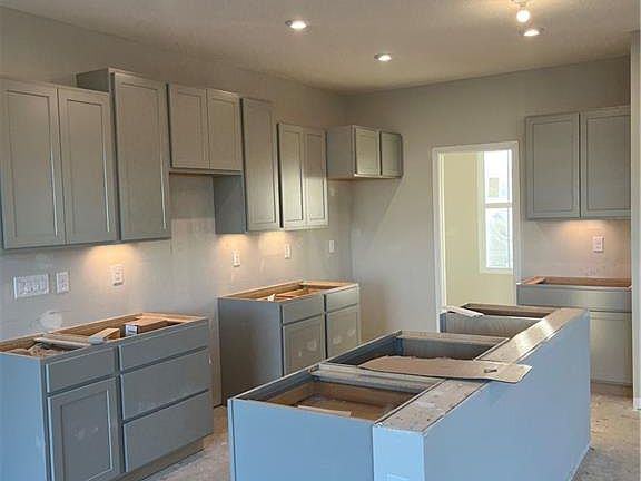 3rd image of 1846 Kingsbarn Ct