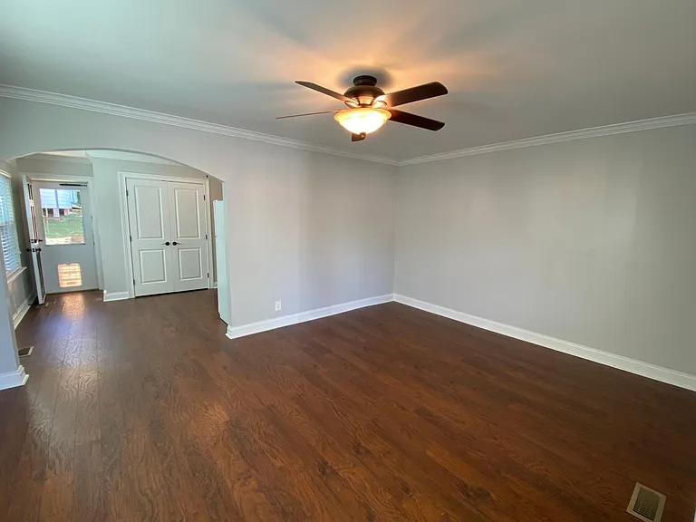 1510 Wells Ave SE #1 — Photo 3