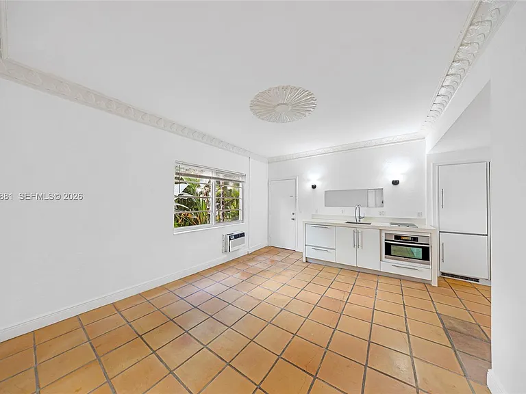 844 Jefferson Ave #2 — Photo 10