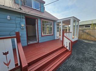 607 S H St #B, Port Angeles, WA 98363