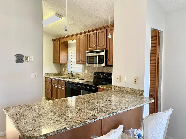 31 Pebble Beach Cir — Photo 12