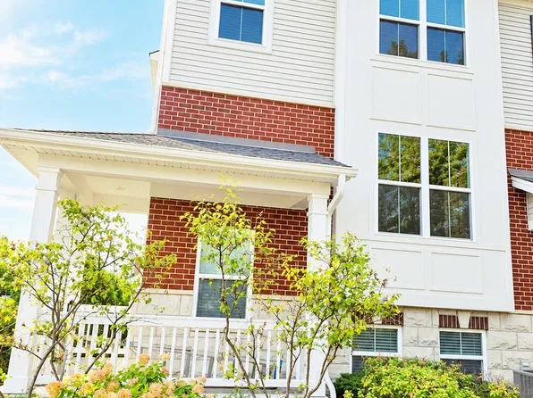 1150 Evergreen Ave, Des Plaines, IL 60016