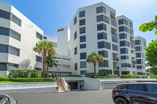 2565 S Ocean Blvd Photo 1 2565 S Ocean Blvd Photo 1