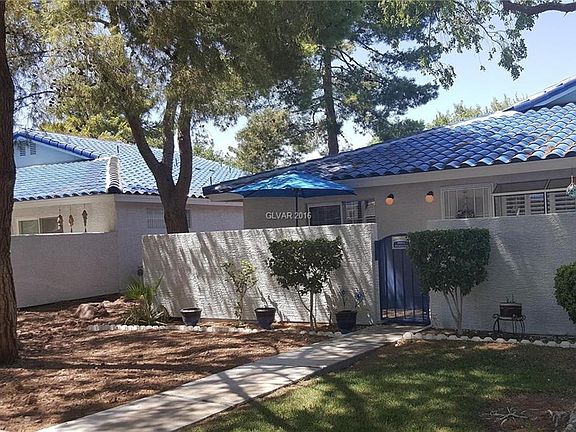 3rd image of 2117 Willowbury Dr Unit C
