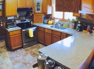 45452 Plum Holw, Canton, MI 48187