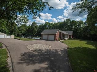 881 Carpenter Rd, Loveland, OH 45140