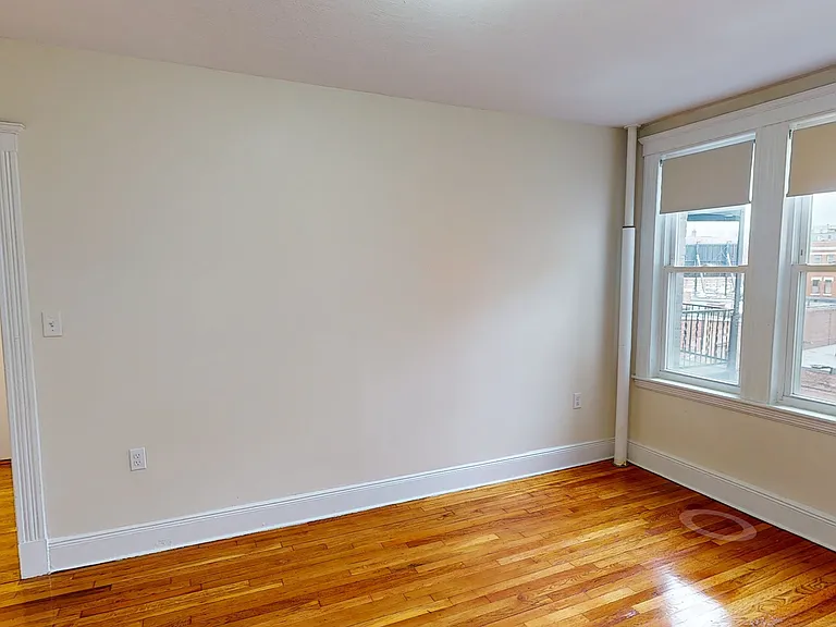 1626 Commonwealth Ave #33 — Photo 3