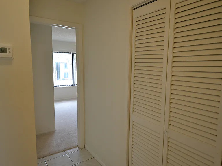 329 Moorings Cove Dr — Photo 9