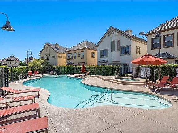 4th image of 9124 Worsley Park Pl