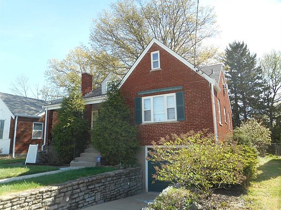 4th image of 3556 Lakewood Dr
