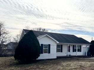 101 Pappy Dr, Oak Grove, KY 42262