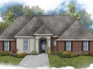 684 English Oak Dr, Madisonville, LA 70447