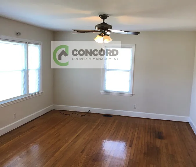 3117 Fieldale Rd — Photo 3