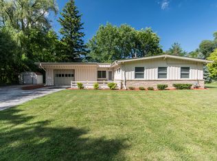 2816 S Root River Pkwy, Milwaukee, WI 53227