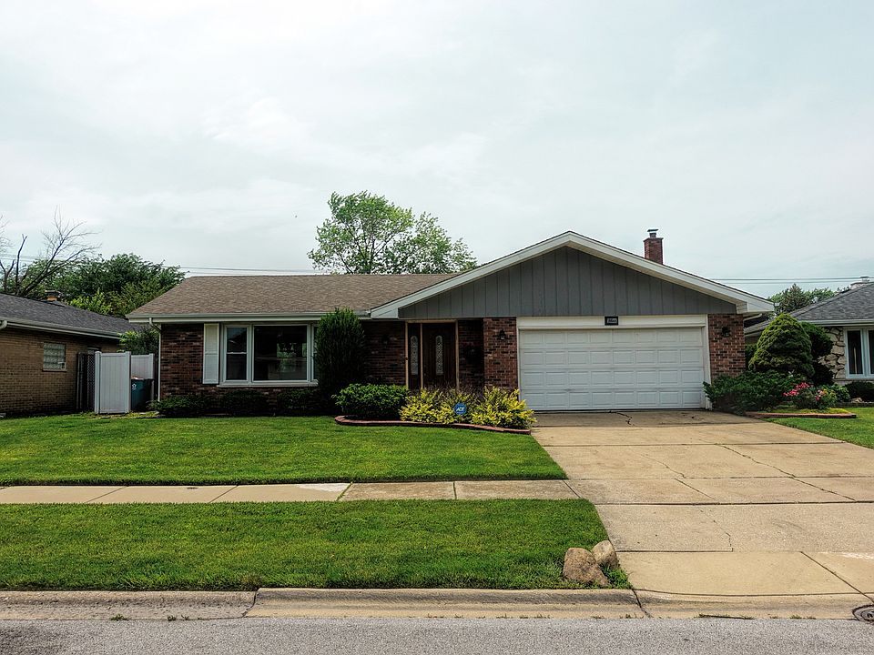 1st image of 16644 Greenwood Ave