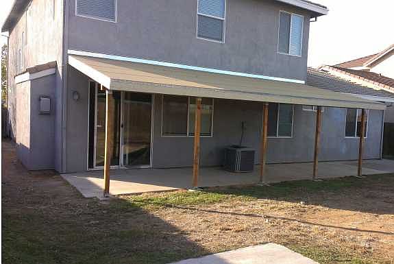2nd image of 2561 S Lind Ave
