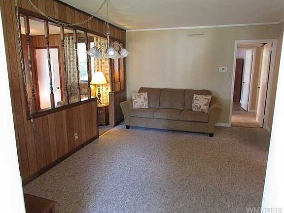 4th image of 8410 Witkop Ave