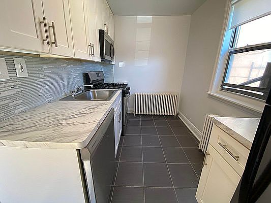 5th image of 222-21 69th Ave #1
