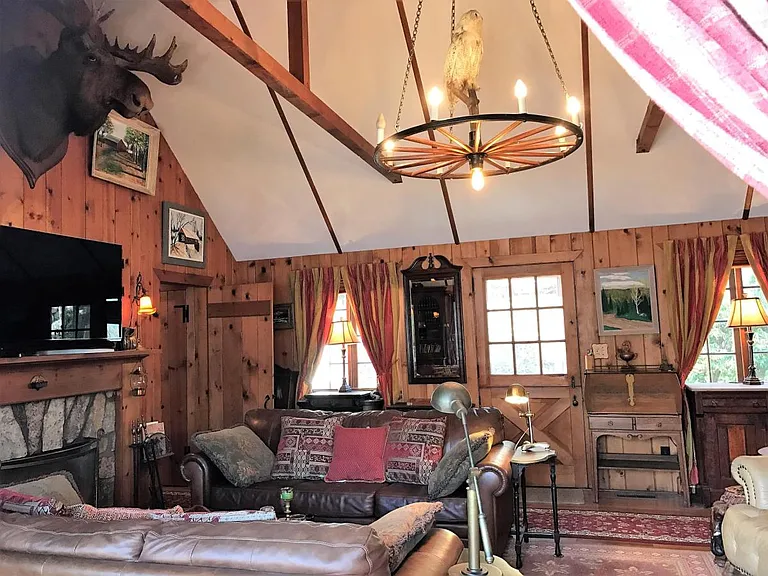 10 Juniper Ln — Photo 12