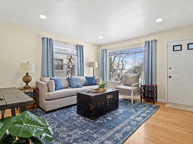 5952 N Lydell Ave — Photo 15
