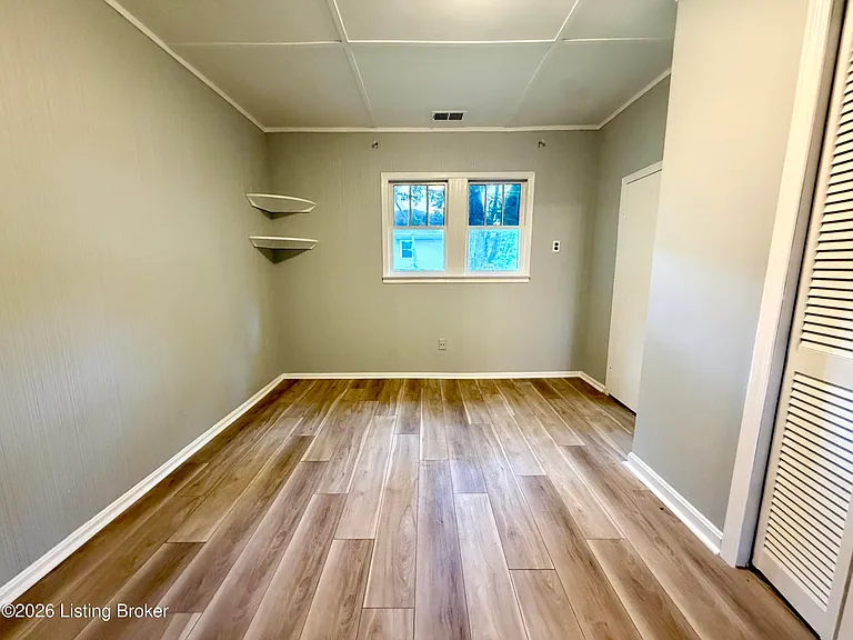 406 Evergreen Rd — Photo 6