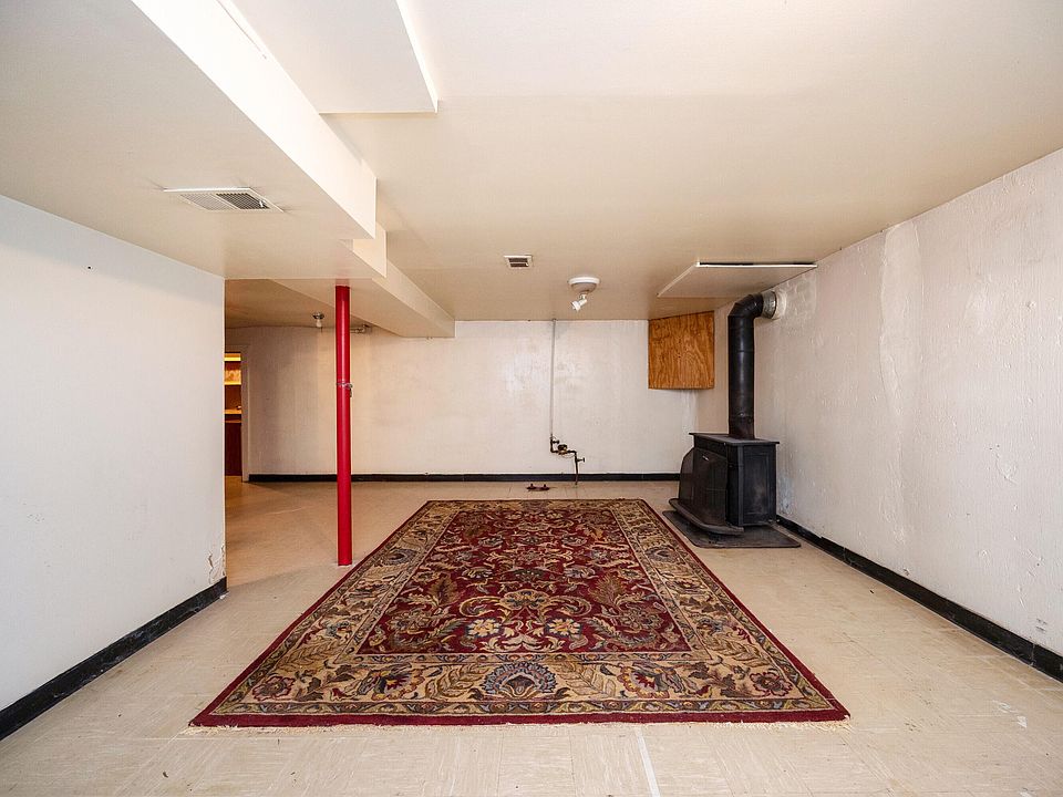 711 Kayser Ave, photo 30