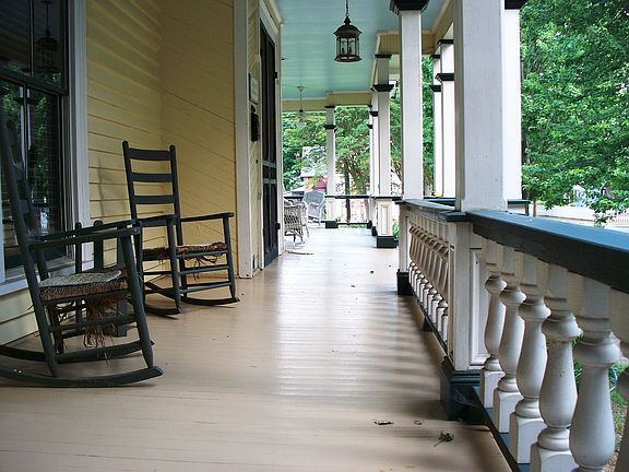 Partail view of porch