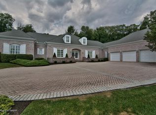 15 Overbrook Est, Dallas, PA 18612