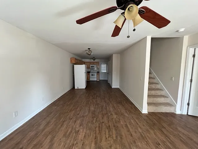 237 N Main St — Photo 2