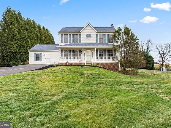 2nd image of 4901 General Gordon Cir
