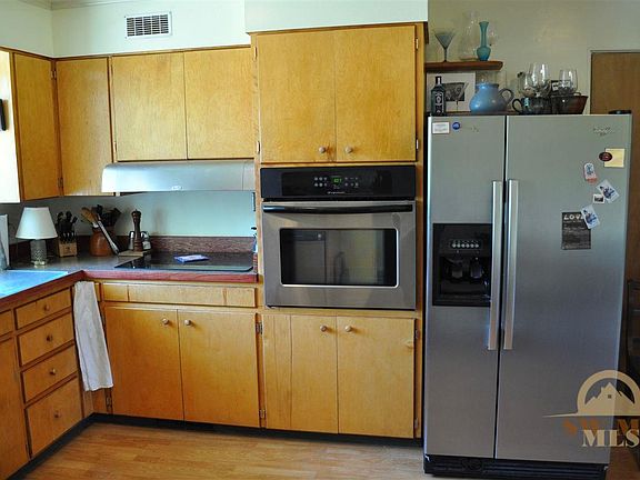 2nd image of 311 S 5th St