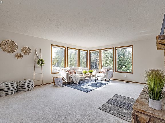 5th image of 3311 Forest Gale Dr