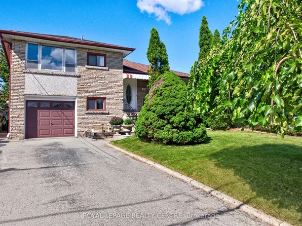 22 Euphrasia Dr, Toronto, ON M6B 3V9
