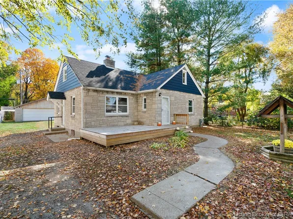 316 W Carter Avenue, Clarksville, IN 47129