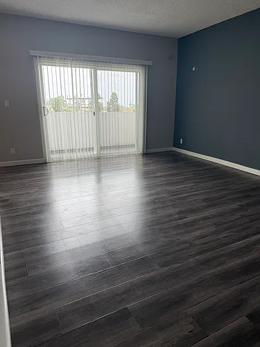 502 Avenue G Photo 1