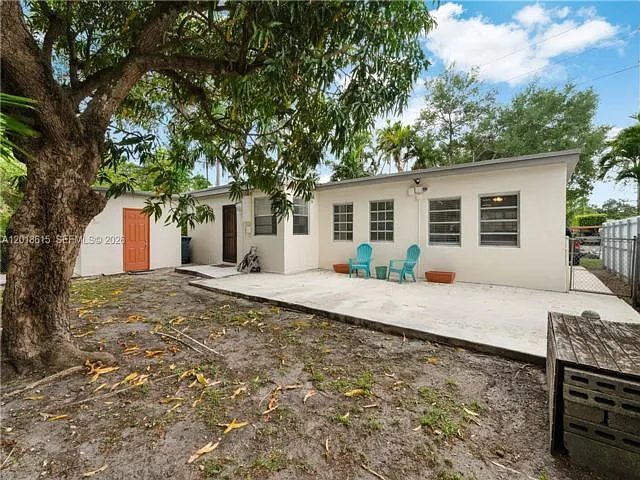 6531 SW 57th Pl — Photo 12