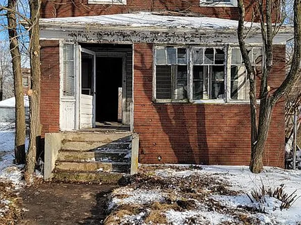 809 Carolina St, Gary, IN 46402