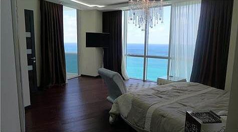 4th image of 18101 Collins Ave APT 3809