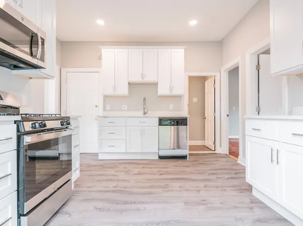 16 Rossmore Rd #1L, Jamaica Plain, MA 02130