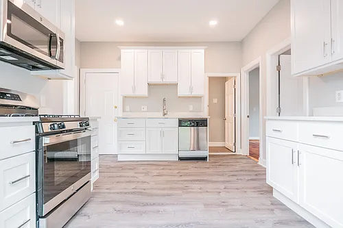 16 Rossmore Rd #1 Photo 1
