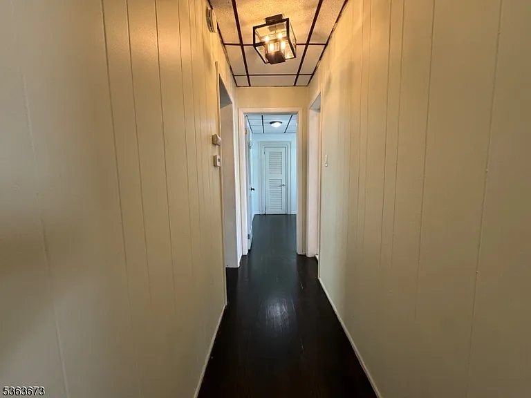 636 Linden Ave — Photo 12