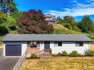 Diane Court, Tacoma, WA 98445