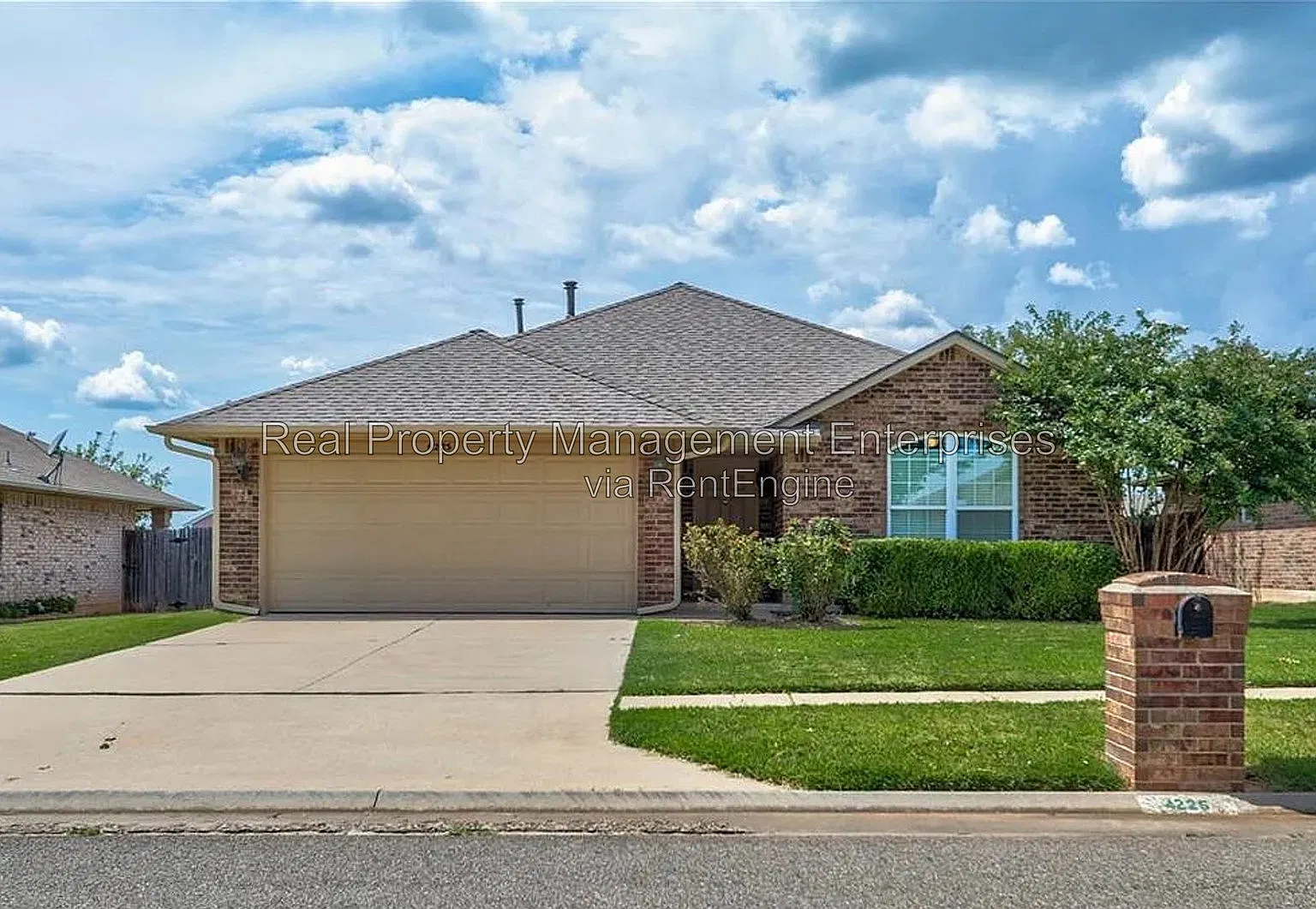 3 bed, 2.0 bath, 1517 sqft, $1,625 — Photo 1