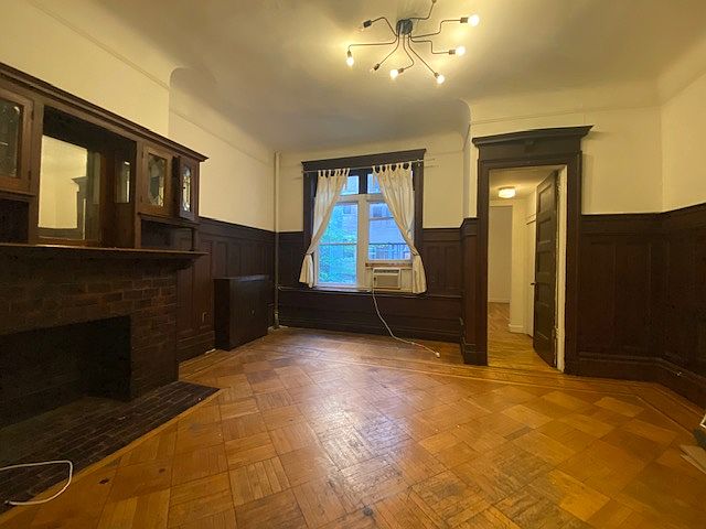 1st image of 306 W 109th St #2B