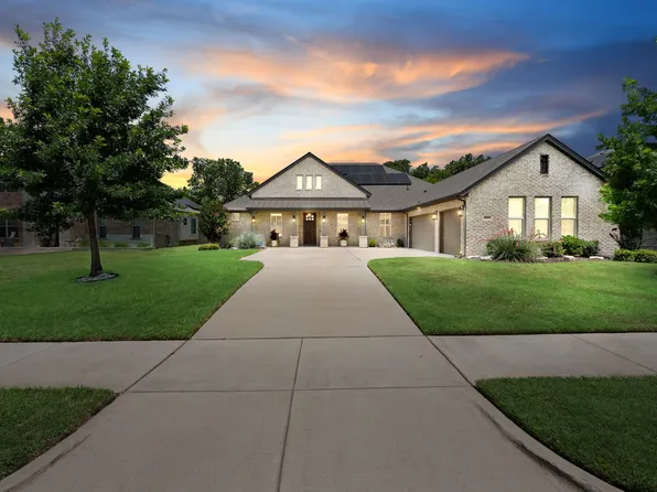 1021 Ranger Dr, Desoto, TX 75115