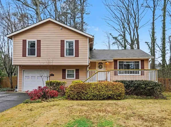 1950 Branch View Dr, Marietta, GA 30062