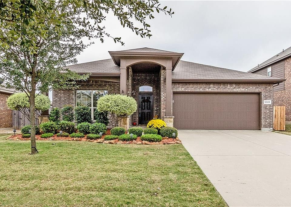 1st image of 5325 Thornbush Dr