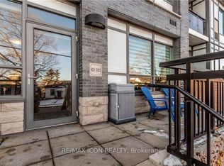 63 Arthur St S #102, Guelph, ON N1E 0A8