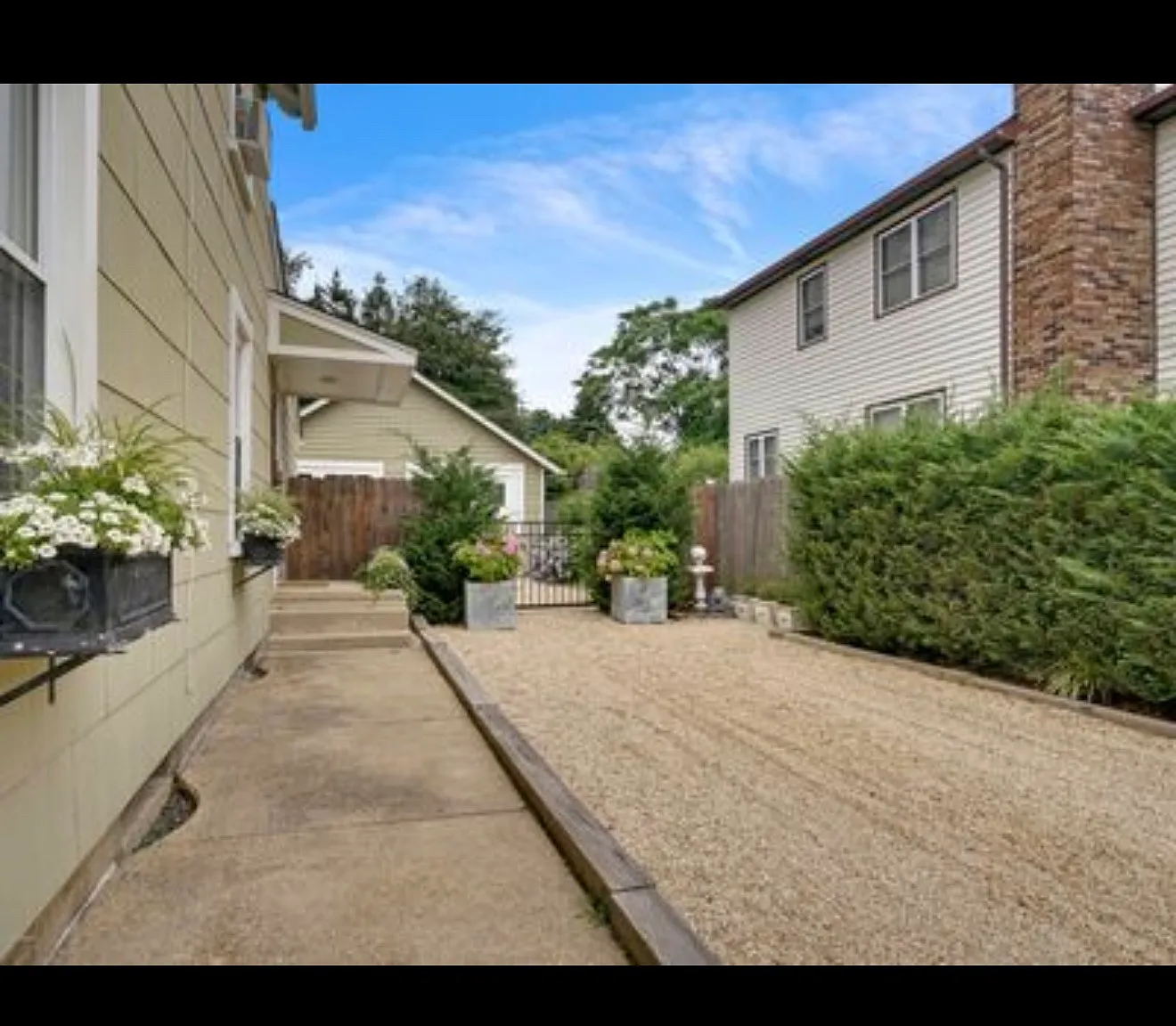 2 bed, 1024 sqft, $3,000 — Photo 4