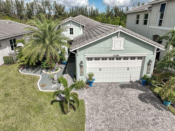3rd image of 16109 Whippoorwill Circle
